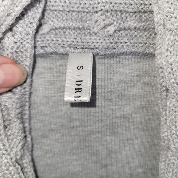 Grey Cable Knit Buckle Front Sweater - Picture 7 of 8